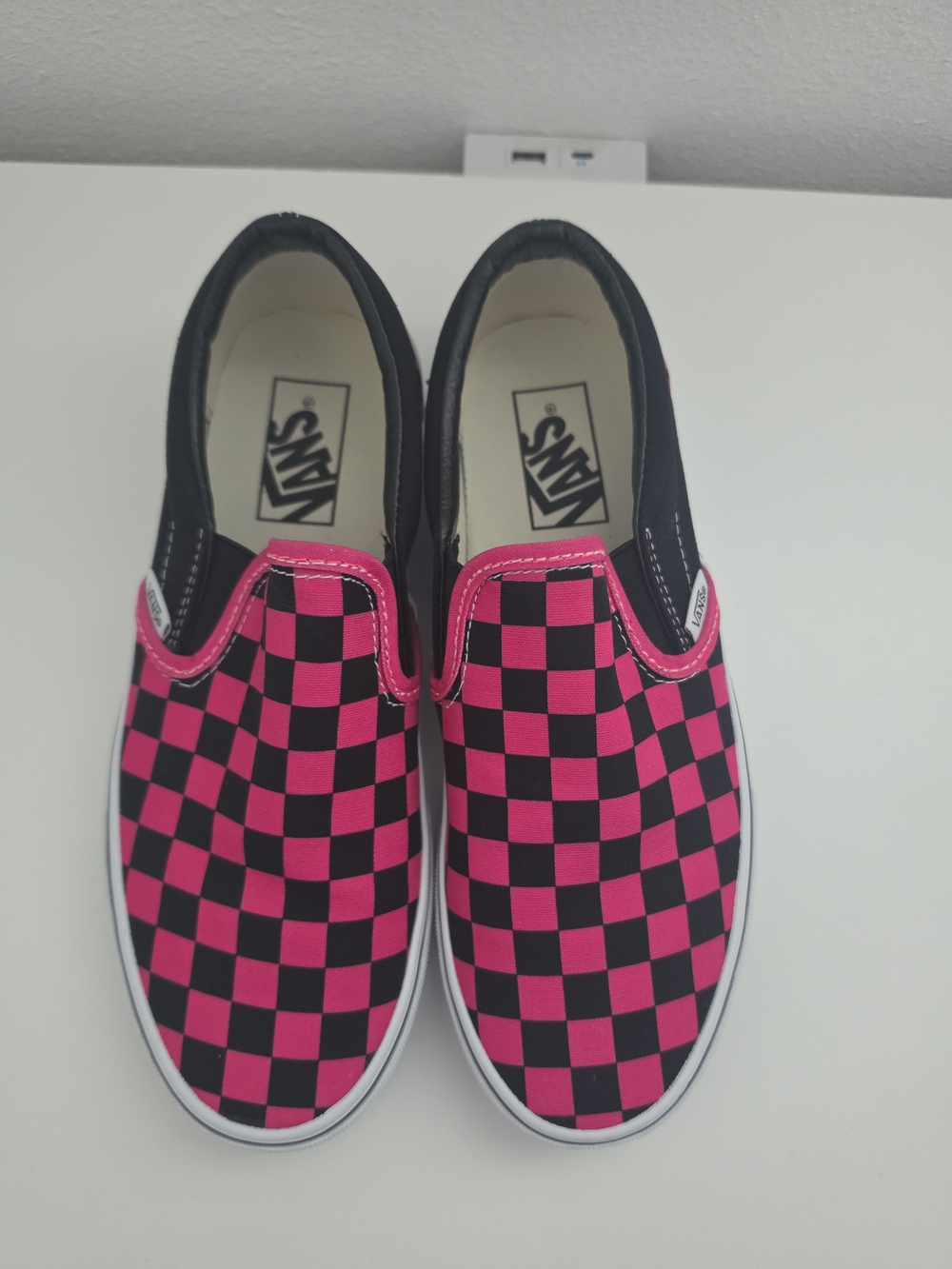Women Vans Slip-On Checkerboard Shoes - Pink & Black - Picture 2 of 3